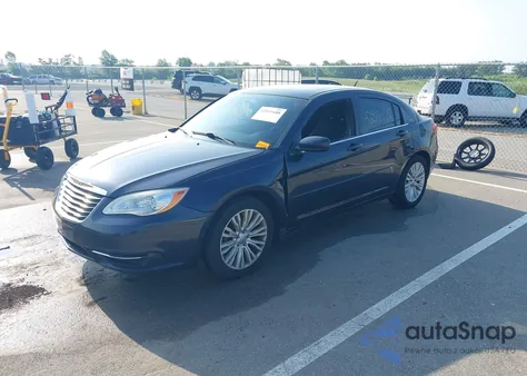2011 Chrysler 200 Lx из США, поврежденный, VIN 1C3BC4FB1BN558370